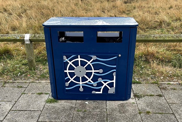 Bespoke Litter Bin in Blyth, Northumberland NE24 2AS